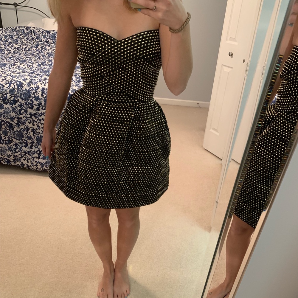 Luxxel Black & Gold Dress!